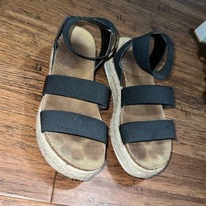 Steve Madden sandals